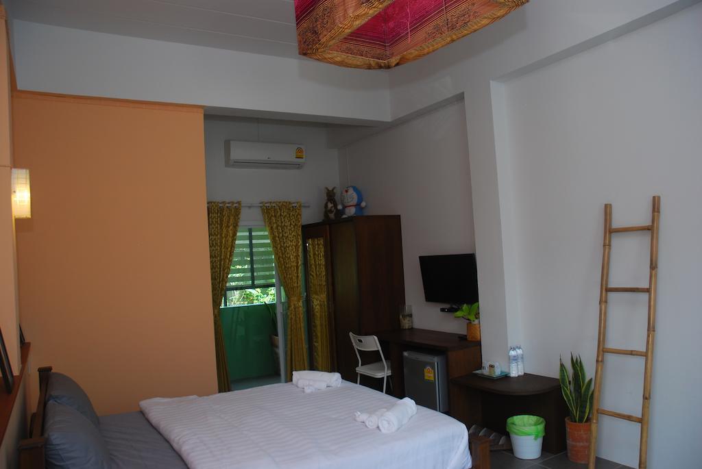 Hotel Bann Pin Kaew Chiang Rai Esterno foto